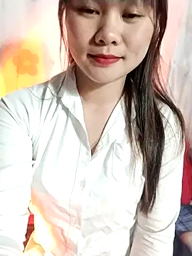 Snapshot of Sisi_dy01 chatting on 05/06/26, 01:48 Sisi dy01 online show from 05/06/26, 01:48