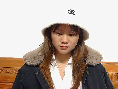 Sisi dy01 online show from 11/27/25, 02:34