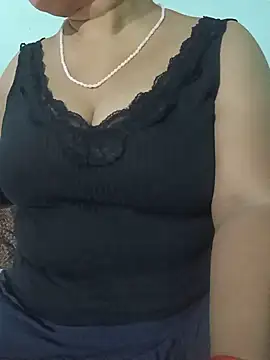 Snapshot of Anjali-bhabhi chatting on 06/25/26, 05:18 Anjali-bhabhi online show from 06/25/26, 05:18