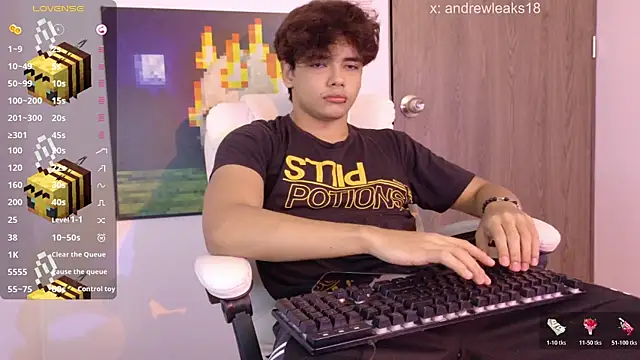 an drew18 online show from 05/29/26, 04:13