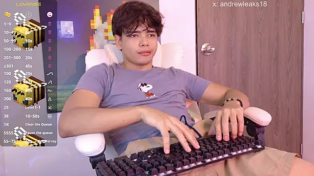 an drew18 online show from 05/14/26, 02:25