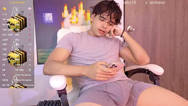 Snapshot of an_drew18 chatting on 06/10/26, 03:46 an drew18 online show from 06/10/26, 03:46