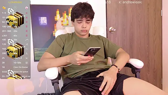 an drew18 online show from 02/25/26, 01:44