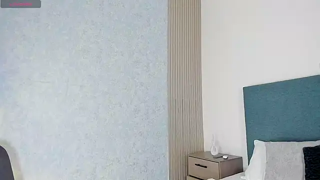 Laura Ivy online show from 04/29/26, 05:30