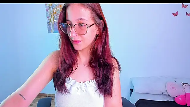 Laura Ivy online show from 07/13/26, 01:21