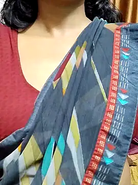 spicysuhana online show from 10/18/25, 04:53