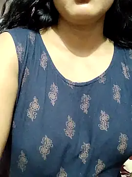 Snapshot of spicysuhana chatting on 06/07/26, 05:40 spicysuhana online show from 06/07/26, 05:40