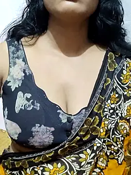 spicysuhana online show from 10/10/25, 11:27