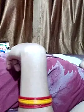 Snapshot of spicysuhana chatting on 06/21/26, 01:55 spicysuhana online show from 06/21/26, 01:55