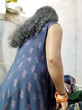 Snapshot of spicysuhana chatting on 07/06/26, 05:14 spicysuhana online show from 07/06/26, 05:14