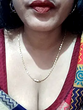 spicysuhana online show from 12/01/25, 11:05