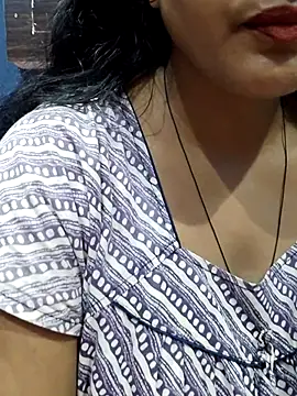Snapshot of spicysuhana chatting on 07/23/26, 02:20 spicysuhana online show from 07/23/26, 02:20
