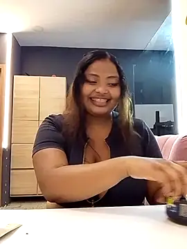 Snapshot of Cristal_hott1 chatting on 02/17/26, 07:22 Cristal hott1 online show from 02/17/26, 07:22