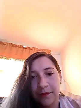 Snapshot of Agatha_bellucci_ chatting on 10/12/25, 09:05 Agatha bellucci online show from 10/12/25, 09:05