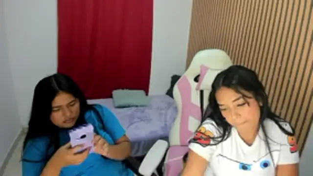 Snapshot of Tatihot69 chatting on 05/21/26, 01:58 Tatihot69 online show from 05/21/26, 01:58