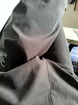 Snapshot of Bio-teacher chatting on 10/09/25, 06:03 Bio-teacher online show from 10/09/25, 06:03