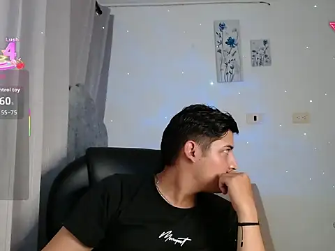 Snapshot of yesitwink_ chatting on 03/11/26, 02:27 yesitwink online show from 03/11/26, 02:27