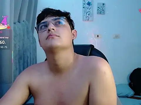 Snapshot of yesitwink_ chatting on 03/26/26, 03:38 yesitwink online show from 03/26/26, 03:38