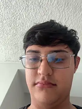 Snapshot of yesitwink_ chatting on 03/27/26, 10:00 yesitwink online show from 03/27/26, 10:00