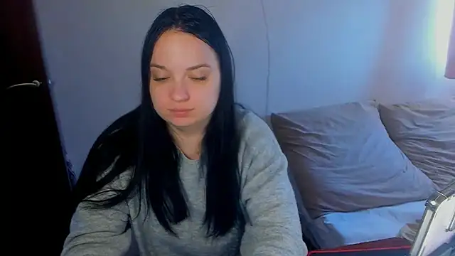 VoxxAura online show from 11/03/25, 01:04