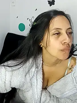 Snapshot of Nika_Hot chatting on 10/06/25, 09:54 Nika Hot online show from 10/06/25, 09:54