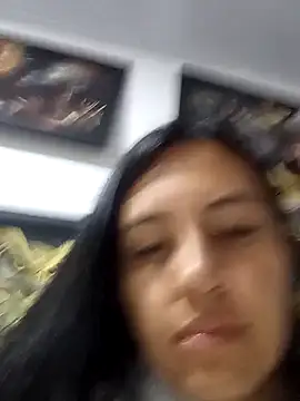 Snapshot of Nika_Hot chatting on 09/28/25, 03:02 Nika Hot online show from 09/28/25, 03:02