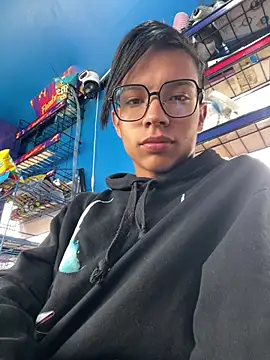 diegoand0911 online show from 03/31/26, 01:46