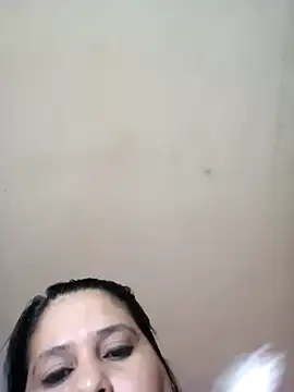 Ayma1983 online show from 02/11/26, 11:10