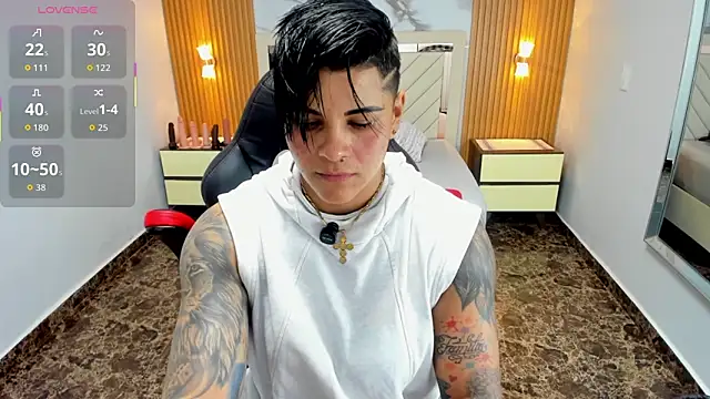 KAROLLJONES1 online show from 05/07/26, 07:17