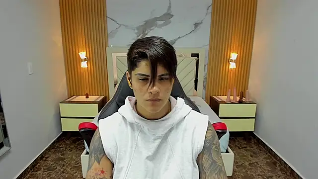 KAROLLJONES1 online show from 11/16/25, 07:07