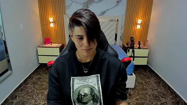 KAROLLJONES1 online show from 02/12/26, 07:02