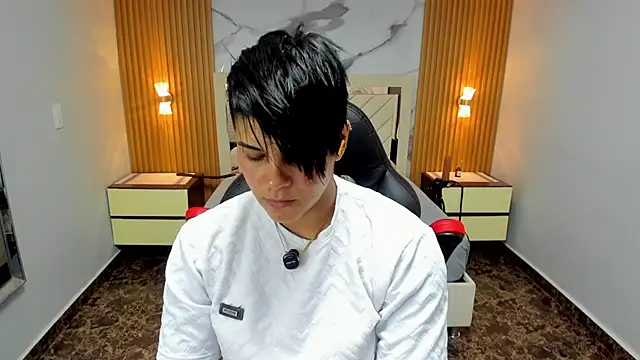 KAROLLJONES1 online show from 03/31/26, 07:27