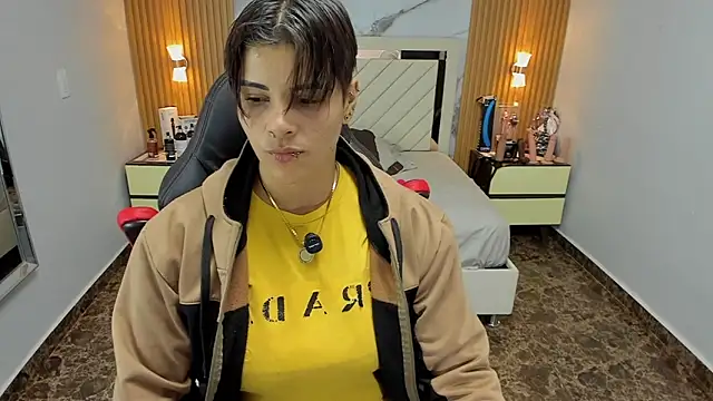 KAROLLJONES1 online show from 11/14/25, 07:39