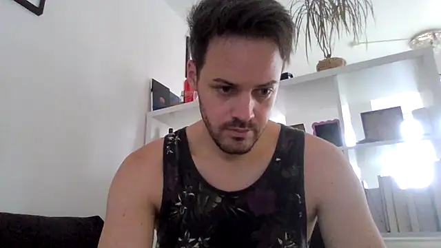 Snapshot of bigcockjohnxxxxx chatting on 11/15/25, 10:19 bigcockjohnxxxxx online show from 11/15/25, 10:19