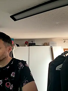 Snapshot of bigcockjohnxxxxx chatting on 10/14/25, 07:42 bigcockjohnxxxxx online show from 10/14/25, 07:42