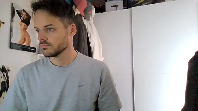 Snapshot of bigcockjohnxxxxx chatting on 09/09/25, 07:18 bigcockjohnxxxxx online show from 09/09/25, 07:18