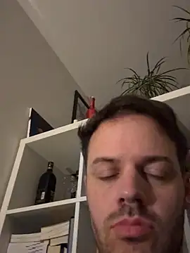 Snapshot of bigcockjohnxxxxx chatting on 11/08/25, 10:13 bigcockjohnxxxxx online show from 11/08/25, 10:13