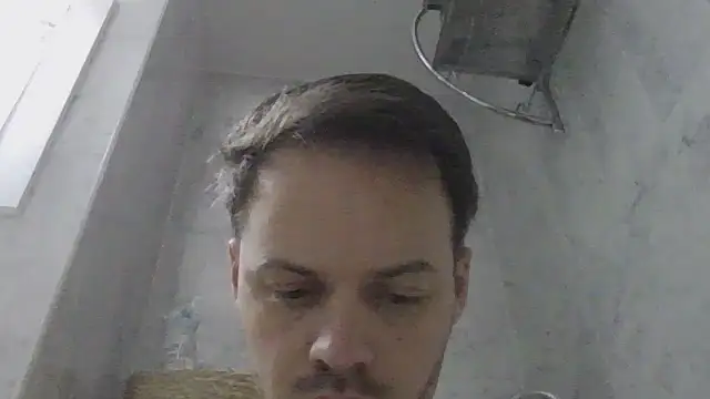 Snapshot of bigcockjohnxxxxx chatting on 11/21/25, 09:14 bigcockjohnxxxxx online show from 11/21/25, 09:14