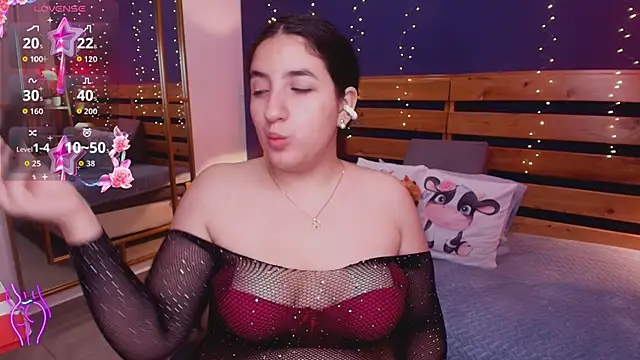 ambar lover online show from 10/29/25, 08:30