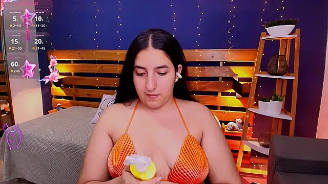 Snapshot of ambar_lover chatting on 09/18/25, 03:09 ambar lover online show from 09/18/25, 03:09
