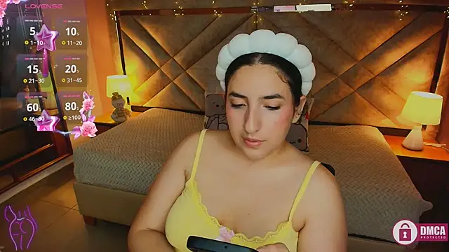 ambar lover online show from 12/05/25, 04:33