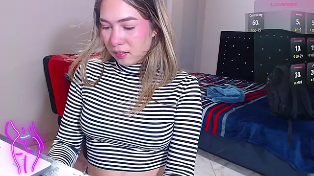 Snapshot of Angel_Megan chatting on 12/02/25, 06:31 Angel Megan online show from 12/02/25, 06:31