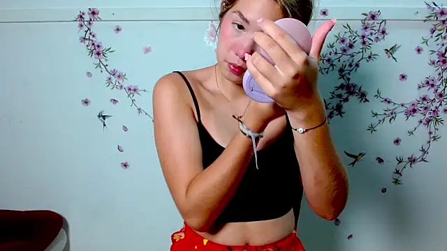 Snapshot of Angel_Megan chatting on 12/17/25, 11:59 Angel Megan online show from 12/17/25, 11:59