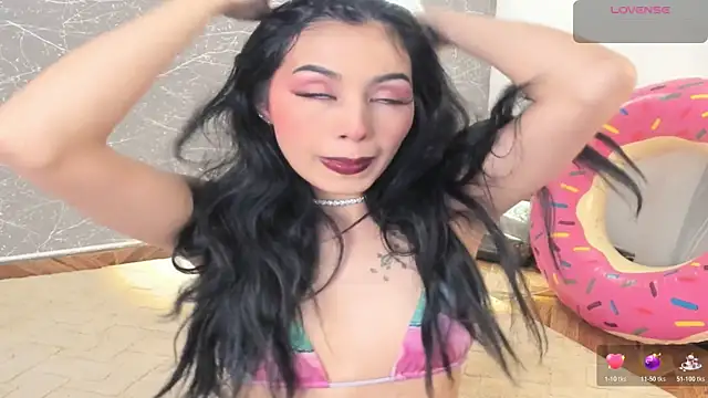 Miss Charlottet online show from 12/02/25, 12:55