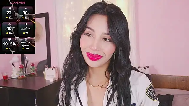 Miss Charlottet online show from 04/17/26, 10:34
