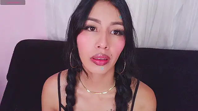 Miss Charlottet online show from 05/19/26, 10:11