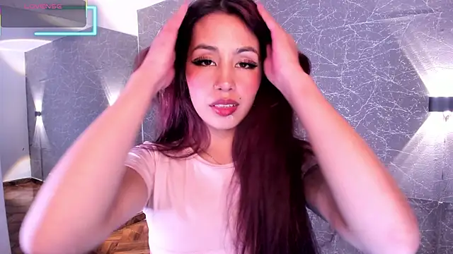 Miss Charlottet online show from 10/13/25, 10:21