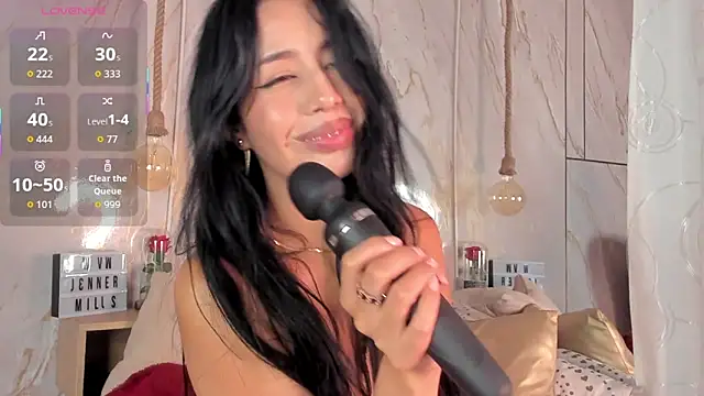 Miss Charlottet online show from 03/15/26, 09:49