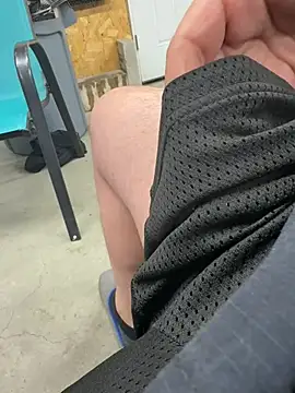 jamesliddick38 online show from 04/04/26, 12:39