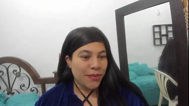 ALMAWHITE online show from 10/24/25, 09:03